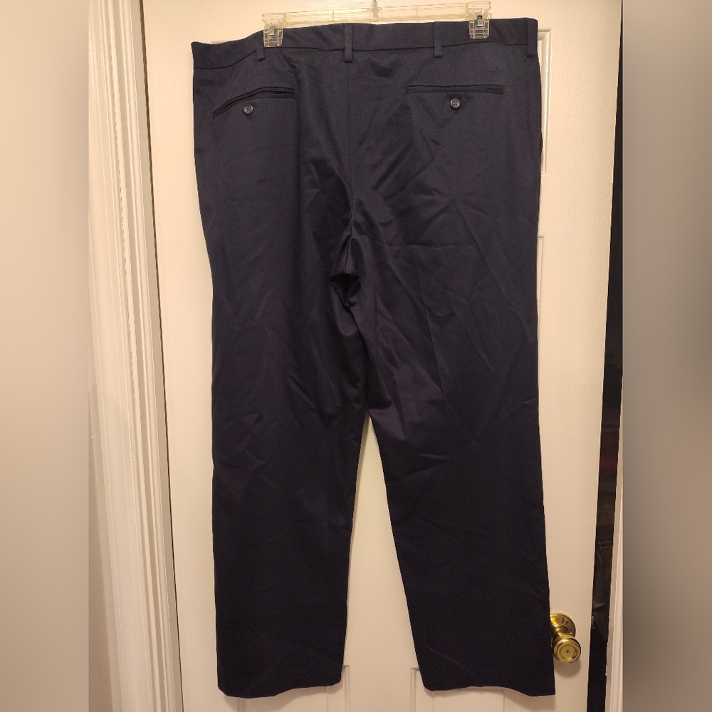 Docker's Classic Navy Blue Pants - Picture 3 of 9
